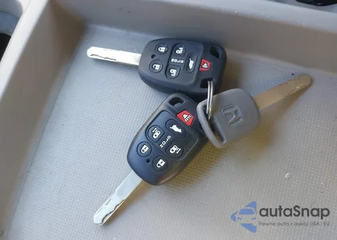 2013 Honda Odyssey Touring/Touring Elite from USA, damaged, VIN 5FNRL5H96DB047748